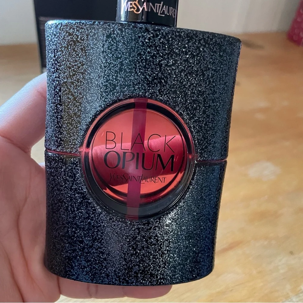 NIB Discontinued YSL Yves Saint Laurent BLACK OPIUM EAU DE PARFUM NEON 2.5 fl oz - Picture 5 of 12